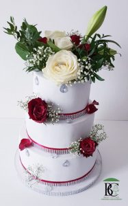 White & Red flower bruiloftstaart